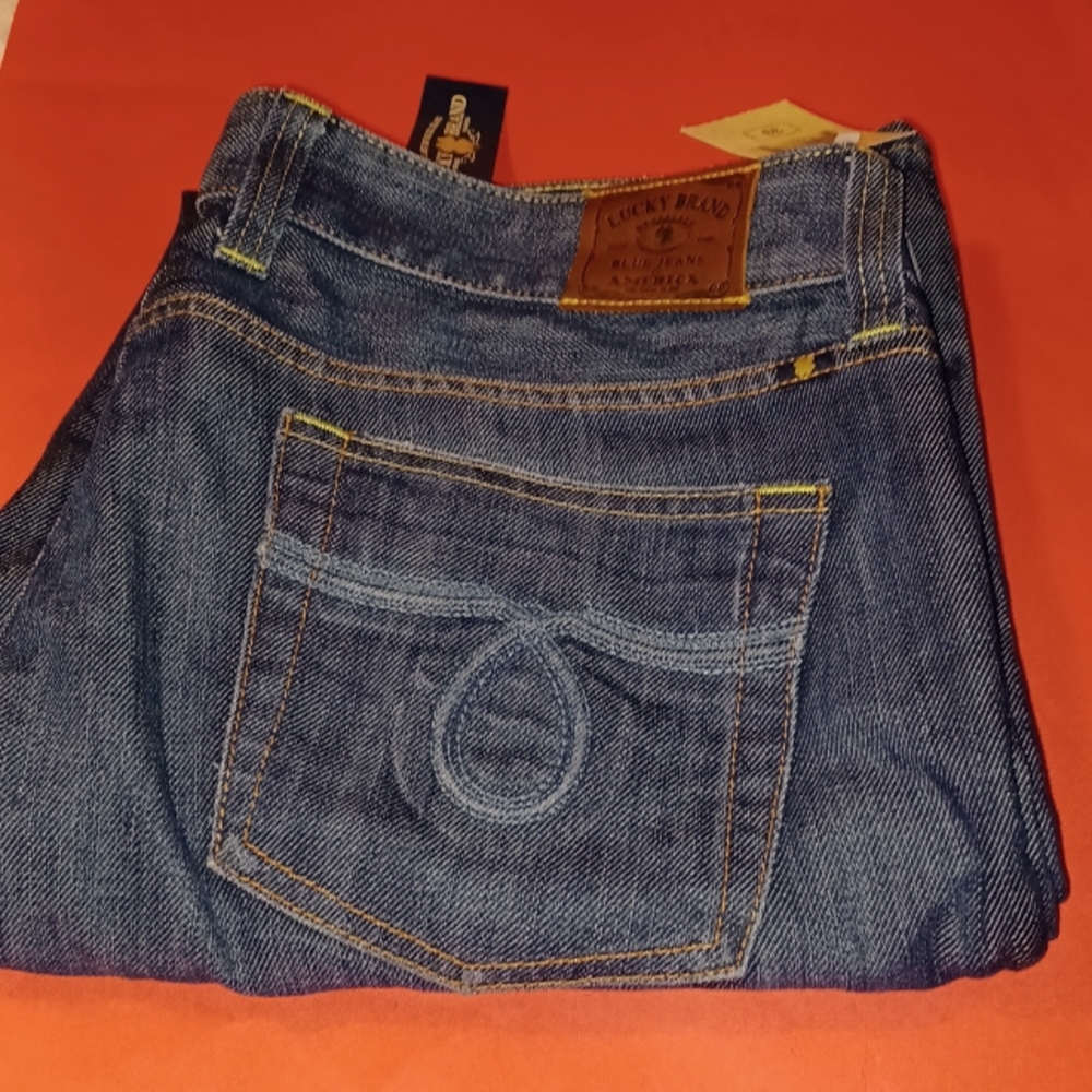 LUCKY BRAND JEANS